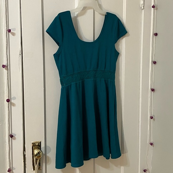 Textured teal skater minidress - Picture 2 of 3